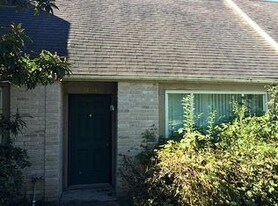 15521 Aldine Westfield Rd in Houston, TX - Building Photo