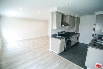 1447 Harvard St in Santa Monica, CA - Building Photo - Building Photo