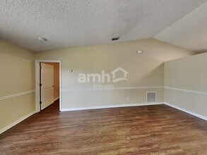 632 Delmonico St NE in Palm Bay, FL - Building Photo - Building Photo