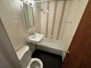 164 North Beacon St, Unit 12 in Boston, MA - Building Photo - Building Photo