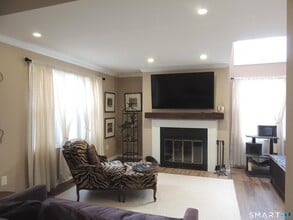 124 S Montowese St in Branford, CT - Building Photo - Building Photo