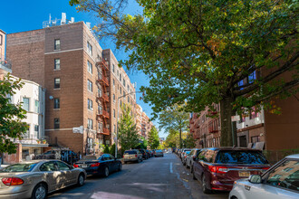 265 Hawthorne St in Brooklyn, NY - Foto de edificio - Building Photo