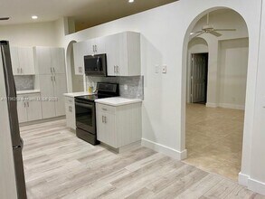22681 Royal Crown Terrace E in Boca Raton, FL - Foto de edificio - Building Photo