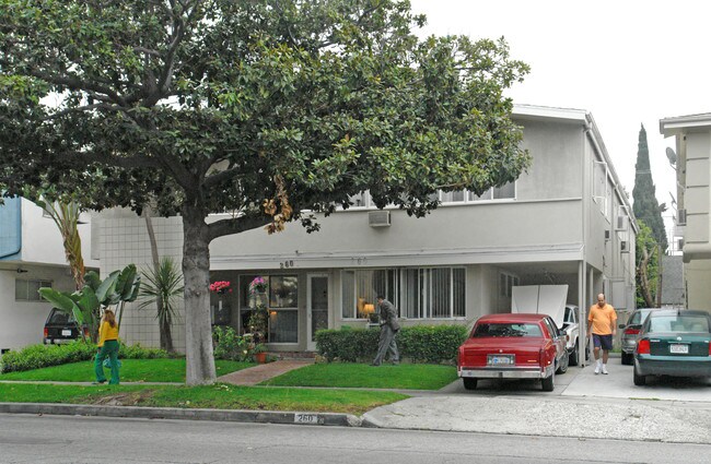 260 S Doheny Dr in Beverly Hills, CA - Building Photo - Building Photo