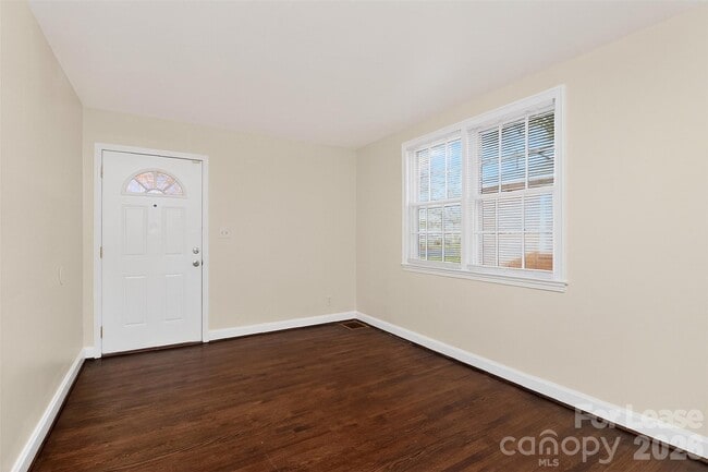 1415 Herrin Ave in Charlotte, NC - Building Photo - Building Photo