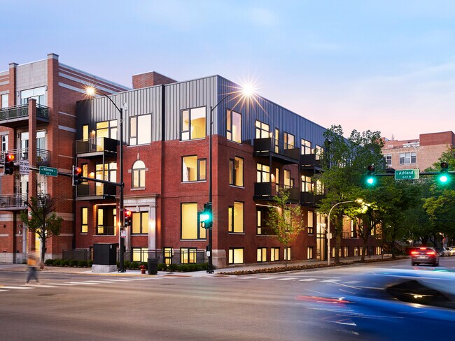 property at 1550 W Monroe St