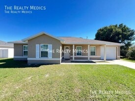 15593 SW 48th Ave in Ocala, FL - Building Photo