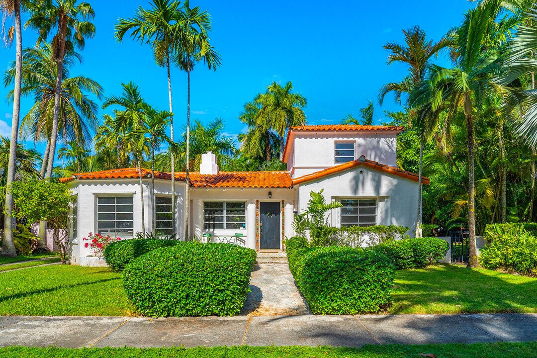 641 NE 57th St in Miami, FL - Building Photo