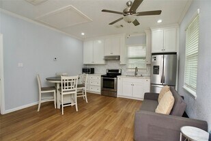 3710 Yellowstone Blvd in Houston, TX - Building Photo