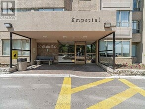 30 Malta Ave. in Brampton, ON - Building Photo - Building Photo