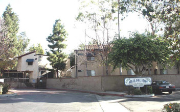 Villa Del Vista Senior Apartments in West Covina, CA - Building Photo - Building Photo