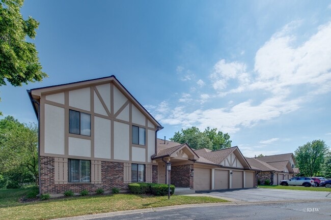 property at 1232 Knottingham Ct