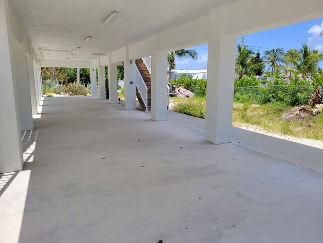 799 Hazel St in Key Largo, FL - Building Photo - Building Photo