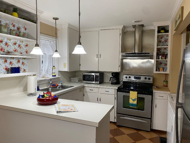 307 W Wellington St in Carthage, TX - Building Photo - Building Photo