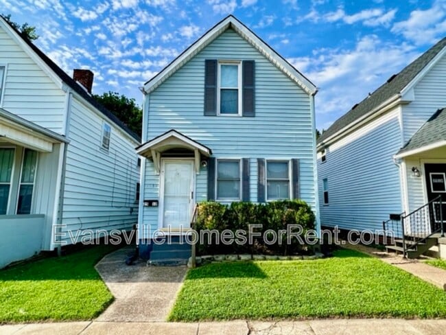 2512 W Franklin St in Evansville, IN - Building Photo - Building Photo