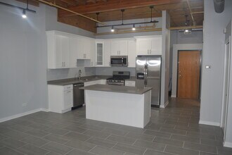 1801 S Michigan Ave in Chicago, IL - Building Photo - Building Photo
