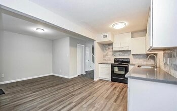 5100 Allendale Rd in Houston, TX - Building Photo - Building Photo