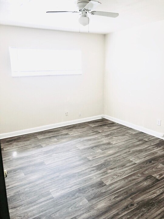 1744 Lyle Ave in Atlanta, GA - Building Photo