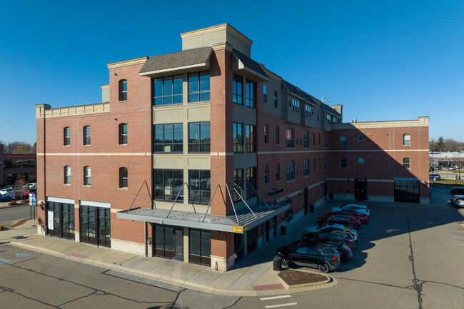 Cornerstone in Fenton, MI - Foto de edificio - Building Photo