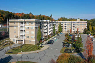 Timberwood Commons in Lebanon, NH - Building Photo - Building Photo