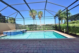 20057 Saraceno Dr in Estero, FL - Foto de edificio - Building Photo