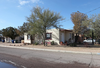 3566-3574 E Bellevue St in Tucson, AZ - Building Photo - Building Photo