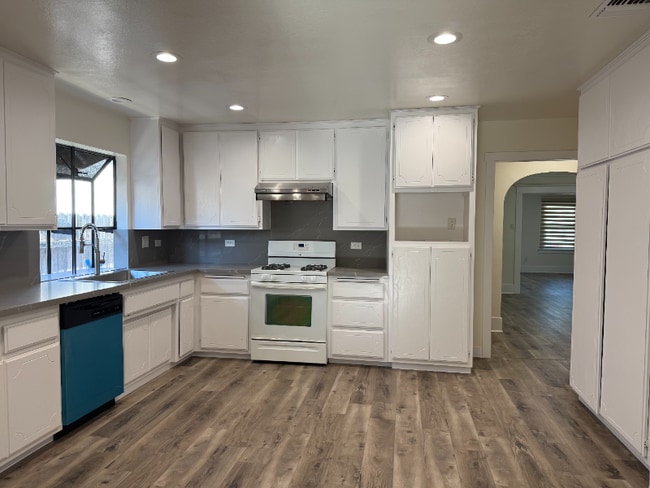 property at 1837 S 5th St