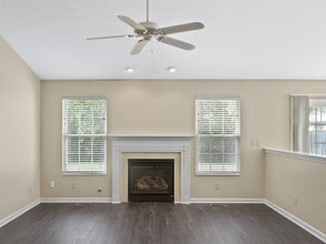 114 Mark Twain Ct in Dayton, OH - Foto de edificio - Building Photo