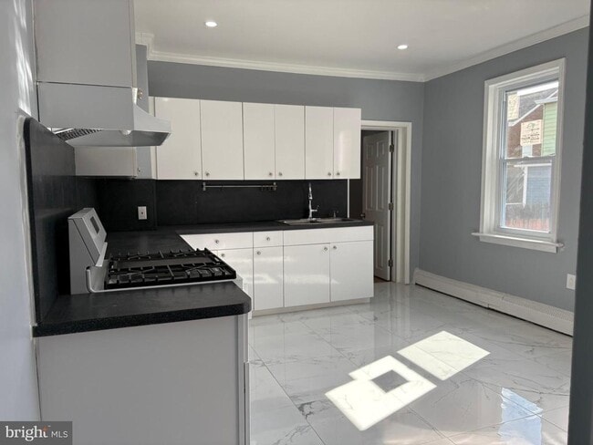 712 Ohio Ave in Trenton, NJ - Building Photo - Building Photo