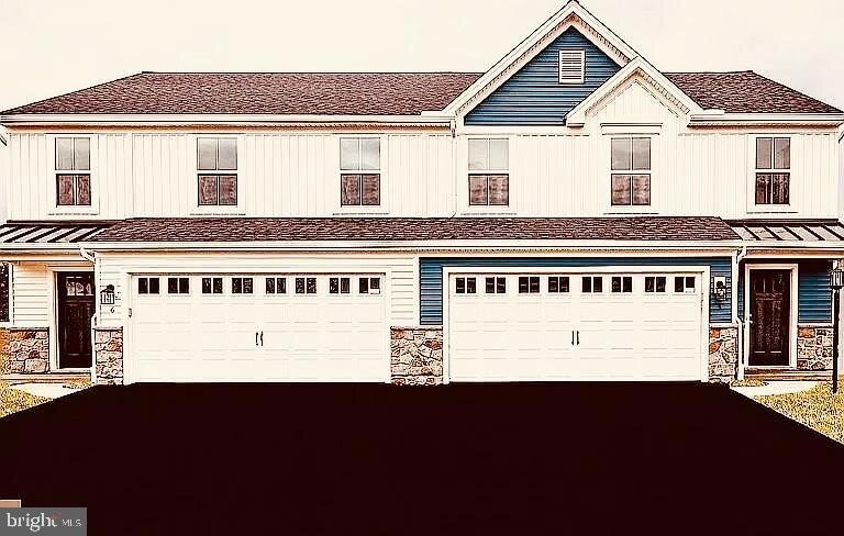 9 Shillington Ln in Carlisle, PA - Foto de edificio