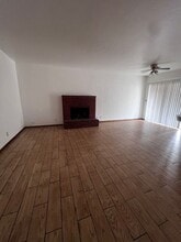 1015 Washington Ave in Los Banos, CA - Building Photo - Building Photo