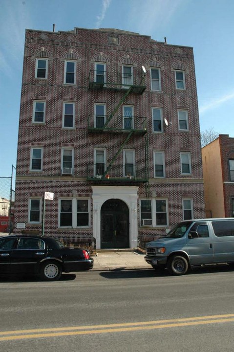 845 Schenectady Ave in Brooklyn, NY - Building Photo