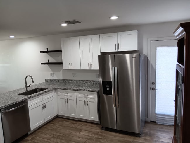 2138 W Madison St in Phoenix, AZ - Foto de edificio - Building Photo