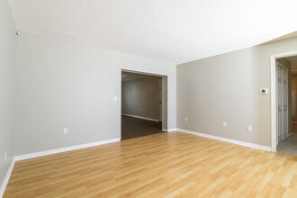 4750 Kempston Dr in Orlando, FL - Building Photo - Building Photo