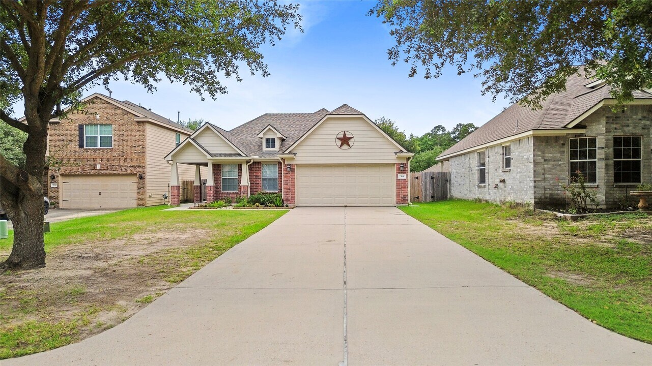 314 Broken Pine Ct in Conroe, TX - Building Photo