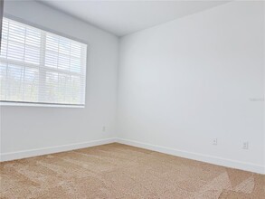 13106 Pergola Ave in Orlando, FL - Building Photo - Building Photo