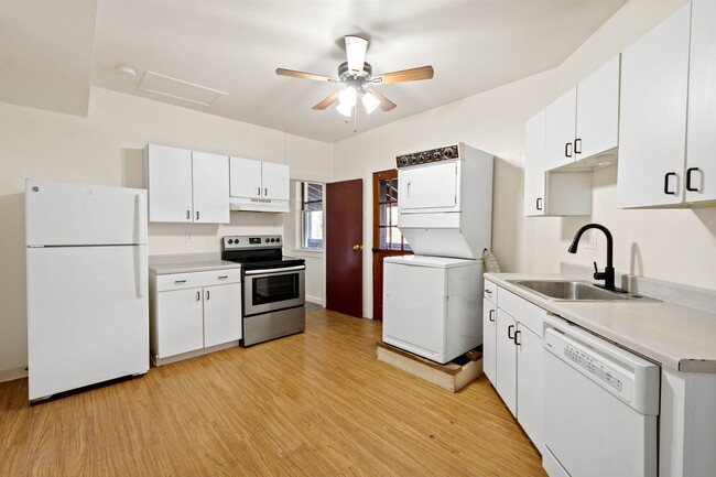 property at 129 S 18th St