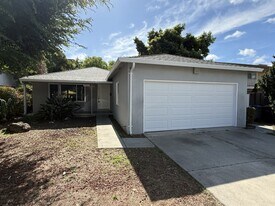 450 N Fair Oaks Ave in Sunnyvale, CA - Building Photo