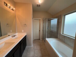 1410 Spencer Glen Ln in Houston, TX - Building Photo - Building Photo