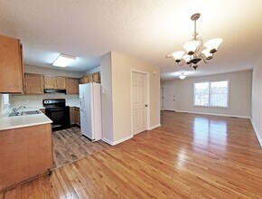 807B Edgemont Terrace SW in Abingdon, VA - Building Photo - Building Photo