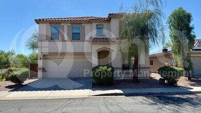 16903 W Marconi Ave in Surprise, AZ - Building Photo - Building Photo
