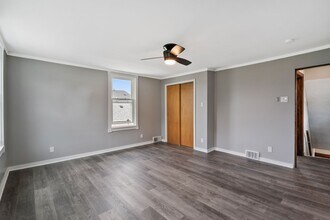 335 Torrence Ave in Carnegie, PA - Building Photo - Building Photo