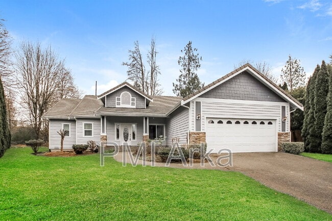 property at 3504 Buckingham Ct SE