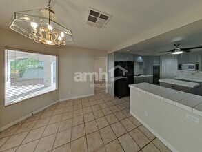 2696 Pala Dura Dr in Henderson, NV - Foto de edificio - Building Photo