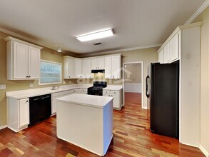 1990 Turtle Creek Way in Lawrenceville, GA - Building Photo - Building Photo
