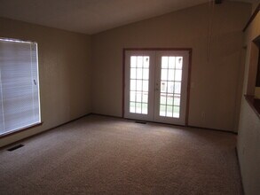 2701 Pennington Ave in Edmond, OK - Building Photo - Building Photo