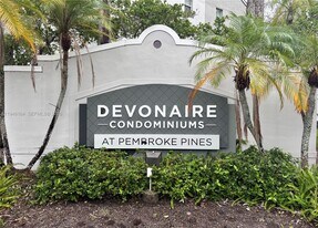 777 SW 111th Way, Unit 101 in Pembroke Pines, FL - Building Photo