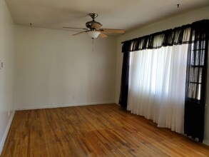 1515 Prairie St in Hutchinson, KS - Building Photo - Building Photo