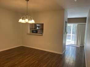 12906 Trade Port Pl in Riverview, FL - Building Photo - Building Photo