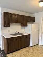 408 W Harnett St in Benson, NC - Building Photo - Building Photo